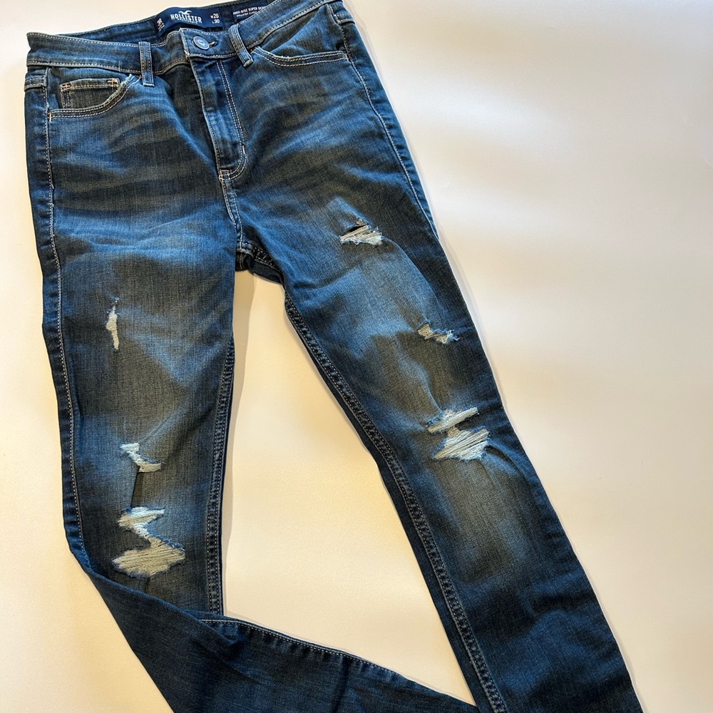 Hollister jeans